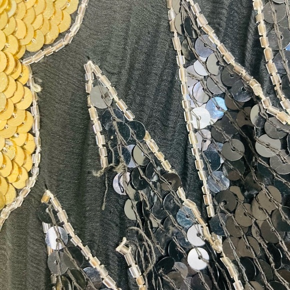 Vintage 70s silk sequin butterfly gold and black disco top. One size - Picture 9 of 9